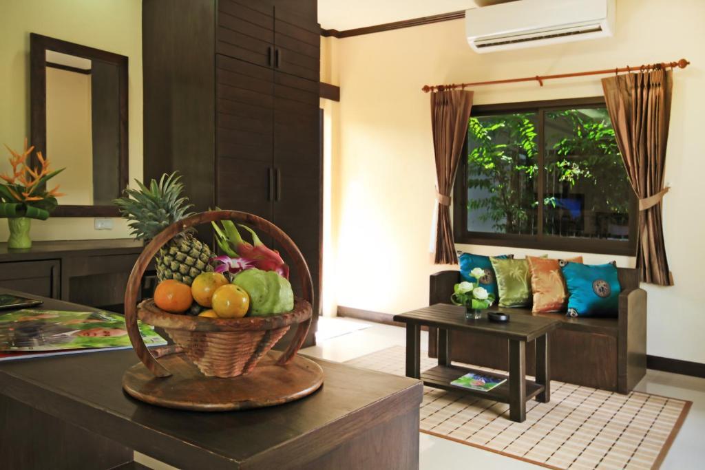 The Villa Laemhin Lagoon Resort Phuket Ruang foto