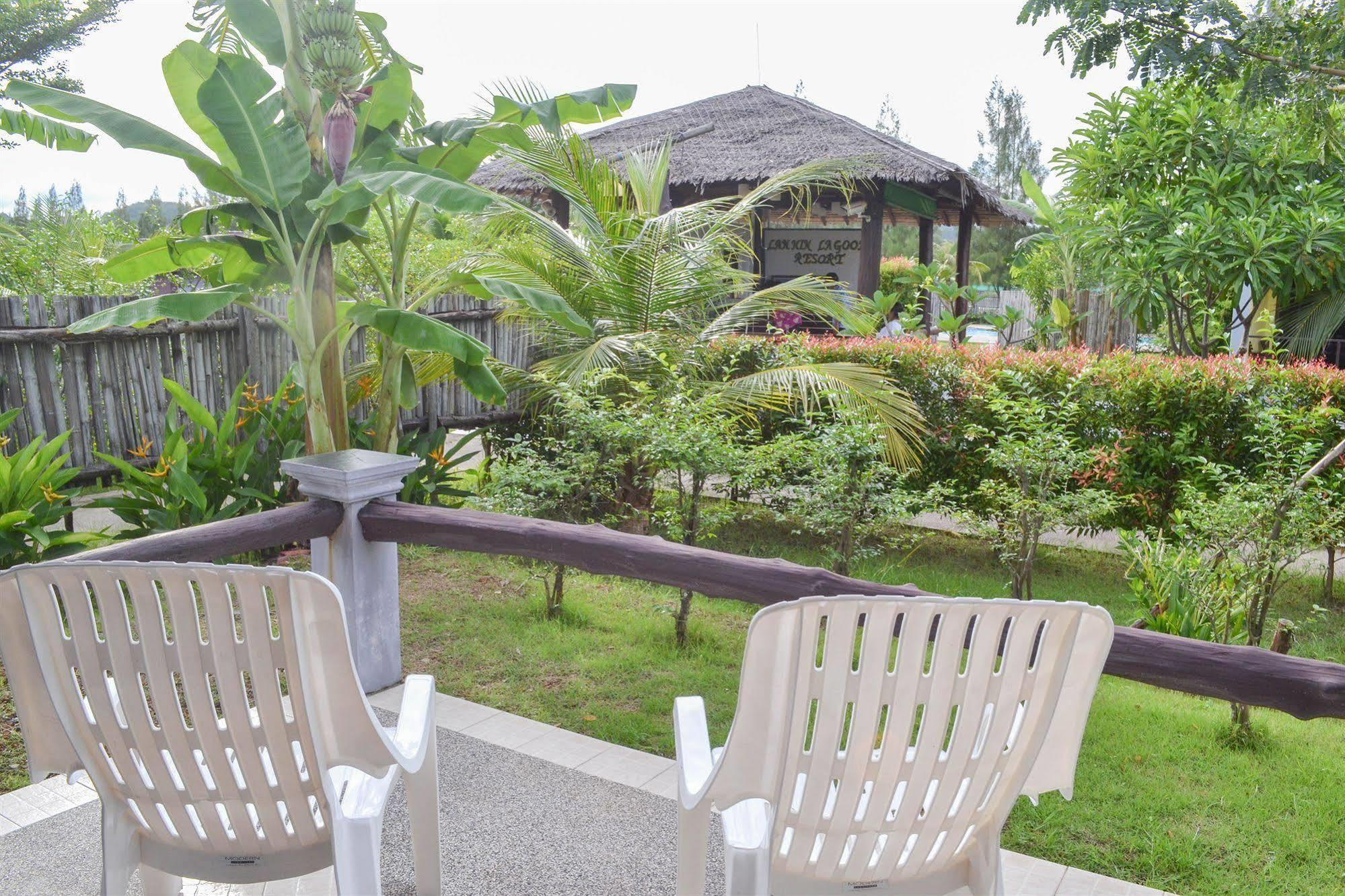 The Villa Laemhin Lagoon Resort Phuket Bagian luar foto