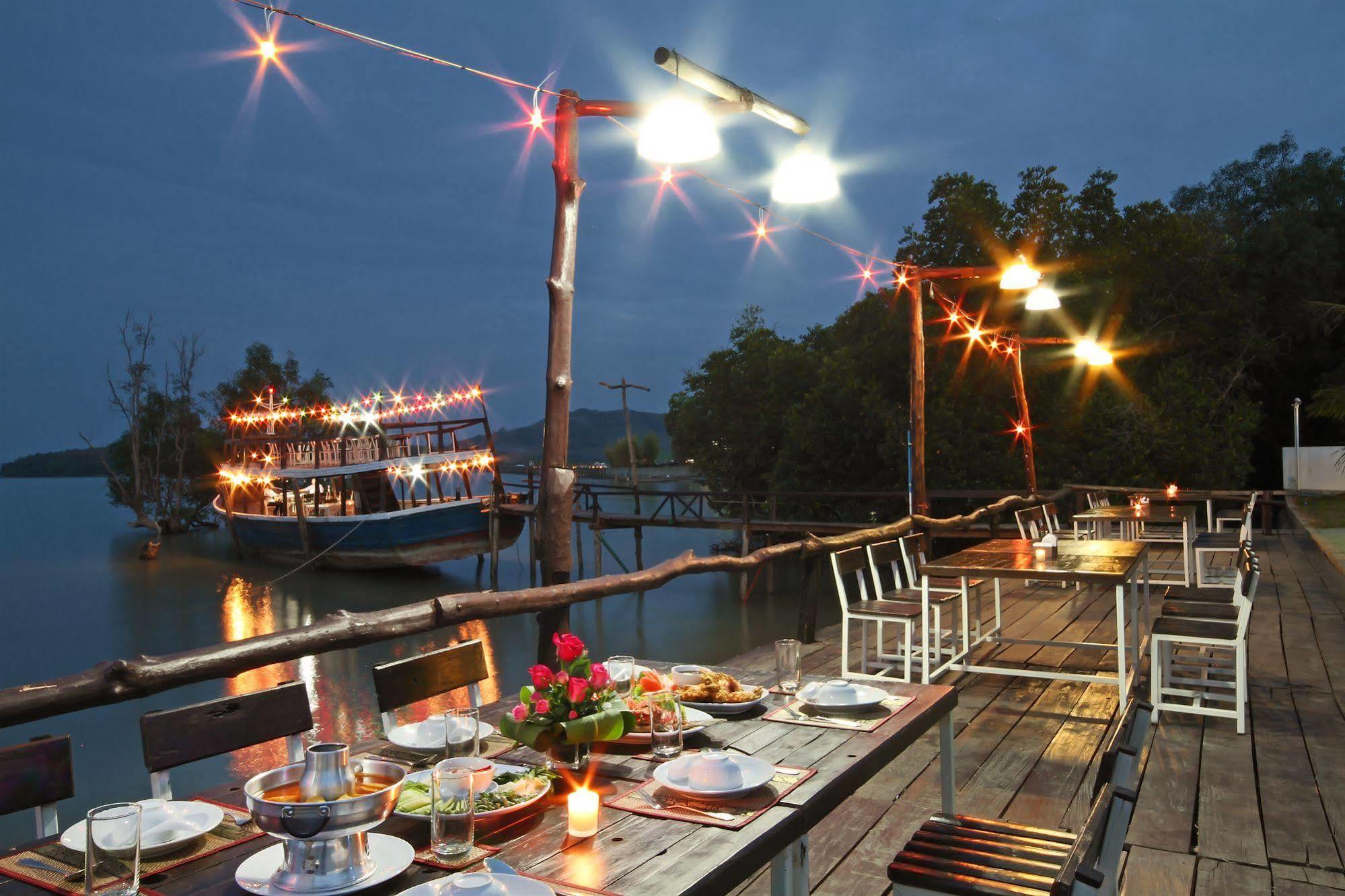 The Villa Laemhin Lagoon Resort Phuket Bagian luar foto